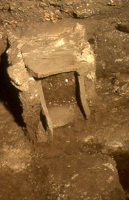 1976: digging begins under the Chapelle des Macchabées